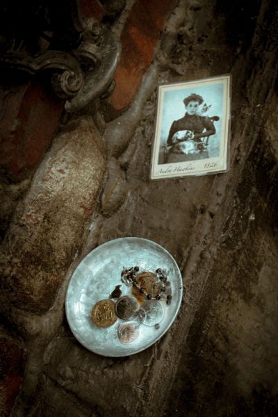 Offerings for the Dead to Speak From Beyond 