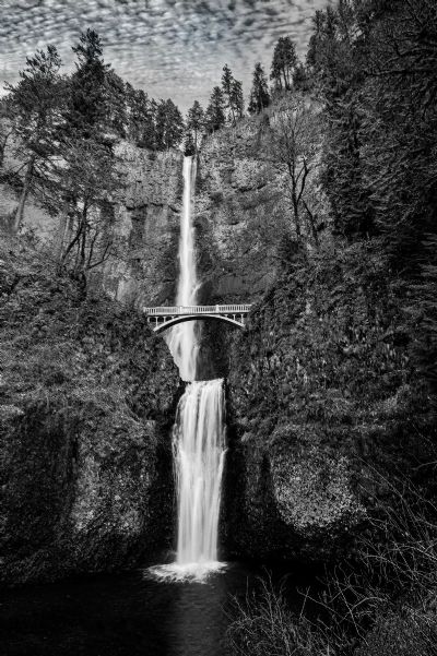 Multnomah Falls, 16x20, Limited Edition 1/25