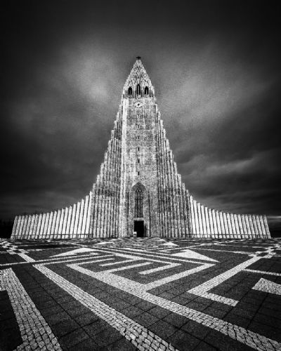 Hallfrimskirkja, Reykjavik, Iceland 16x20, Limited Edition 1/25